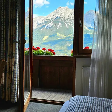 Fruehstueckspension Schoenblick Pensjonat 3*