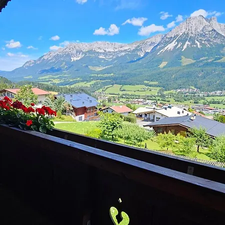 Fruehstueckspension Schoenblick Pensjonat Ellmau