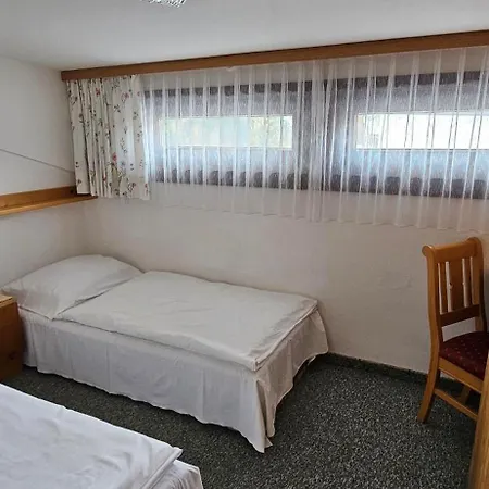 Fruehstueckspension Schoenblick Pensjonat 3*